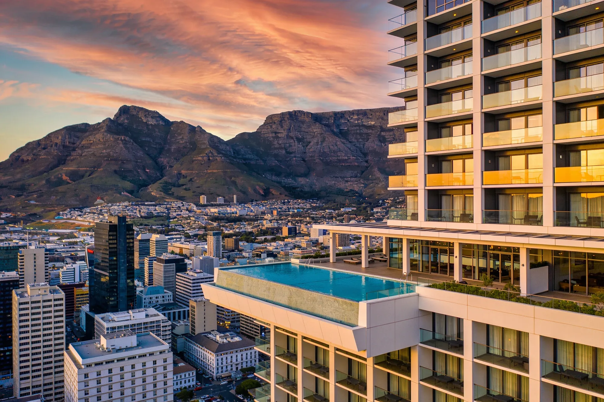 Hotel Sky Cape Town