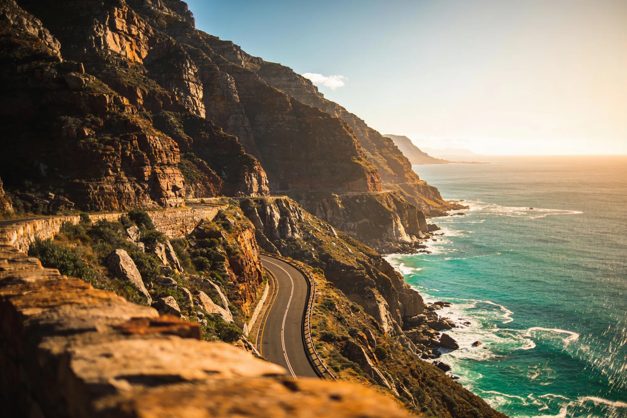 Foto — Chapman's Peak Drive a lo largo de los acantilados