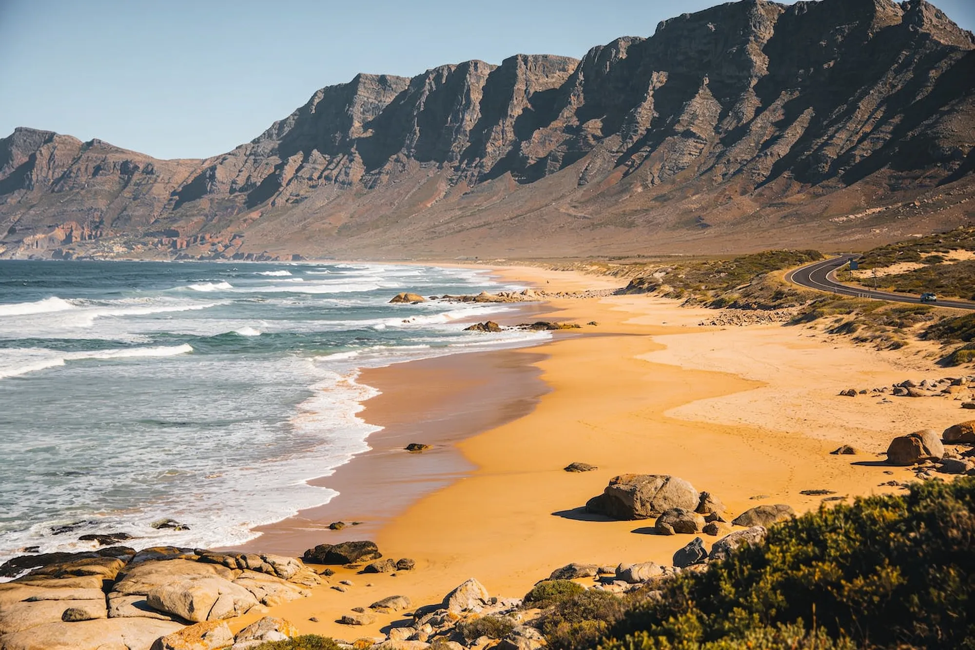 Foto: la playa de Noordhoek en el extremo sur