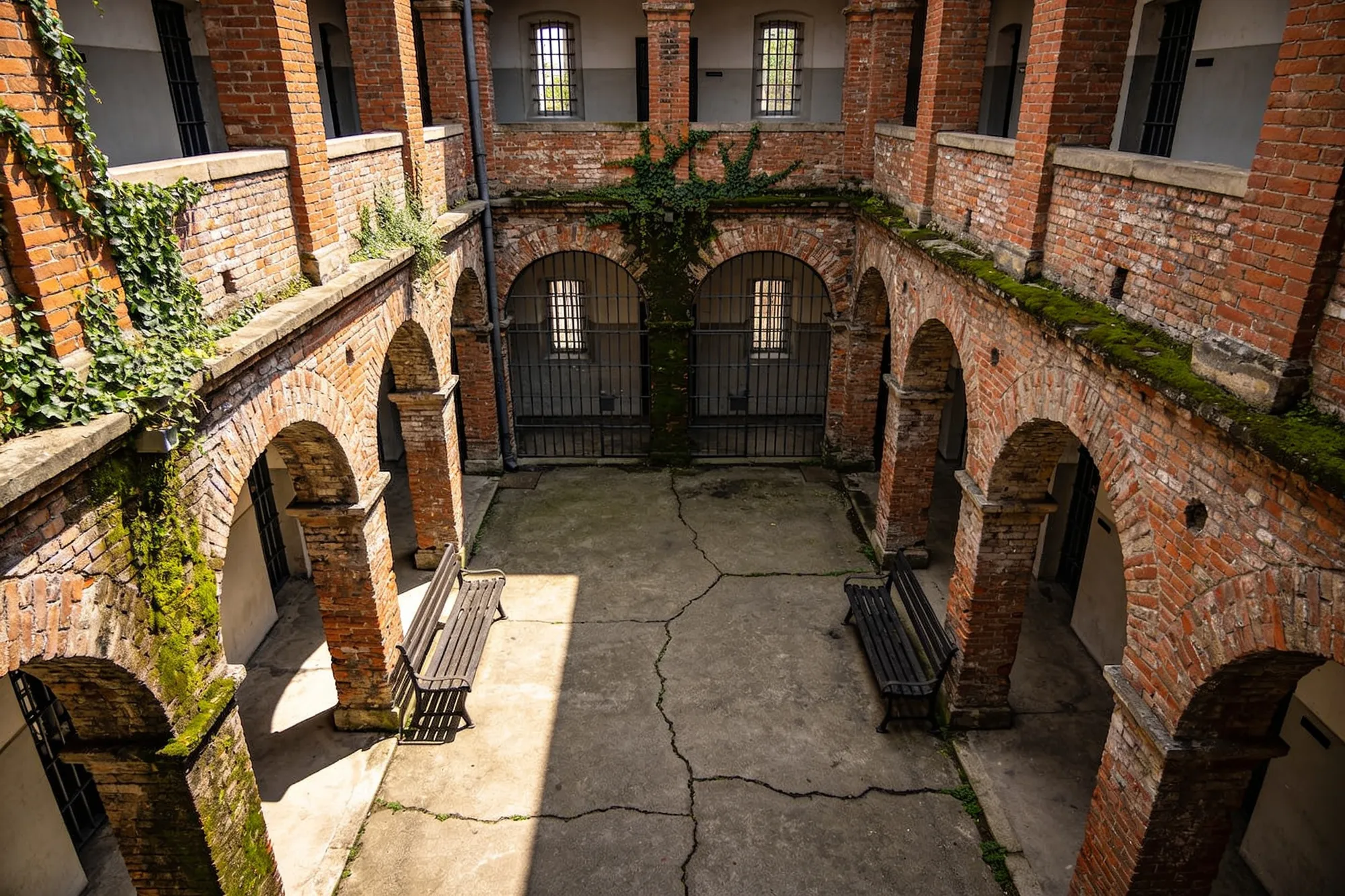Photo — The Women's Jail courtyard
