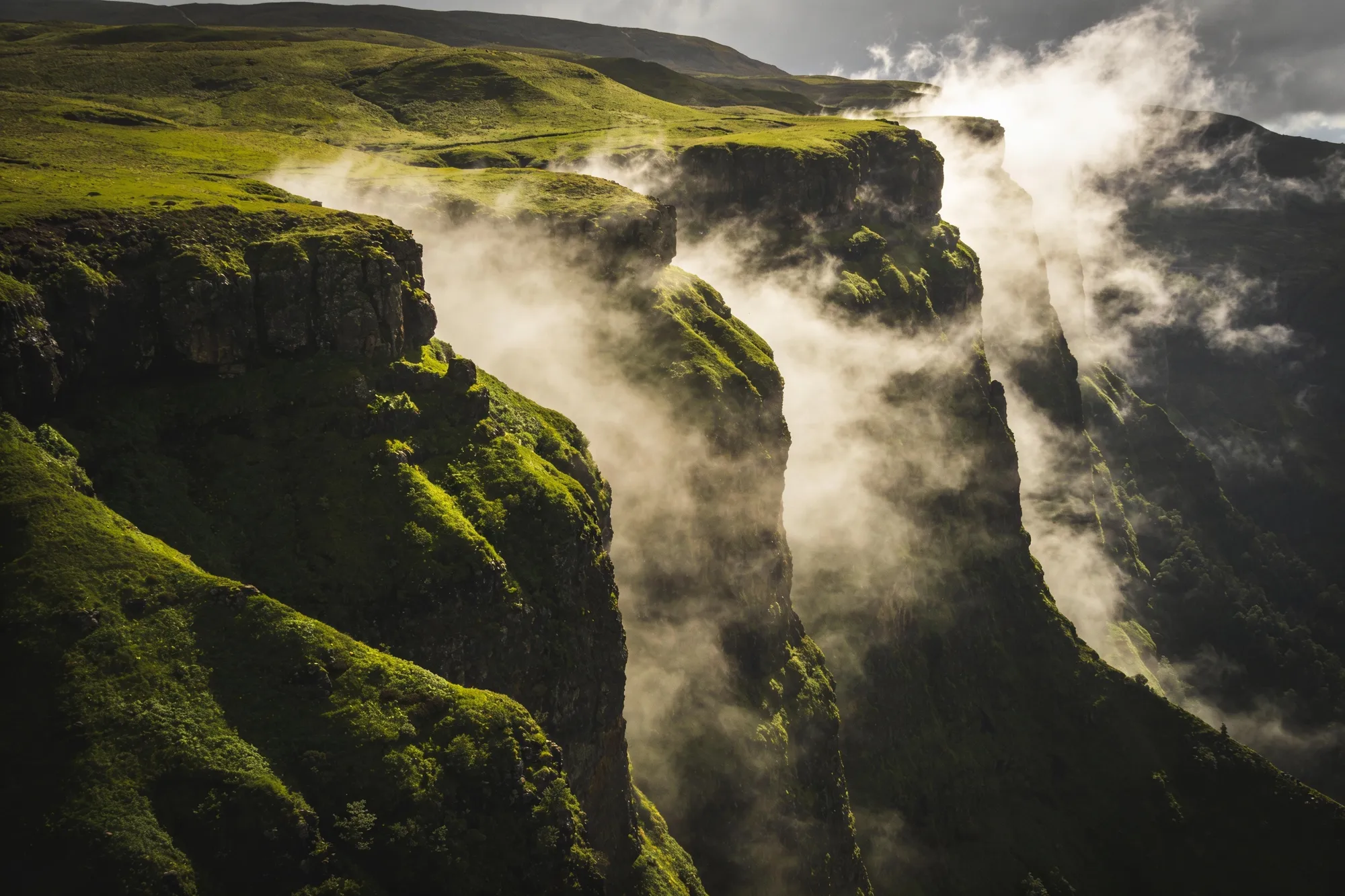 Photo — Mist clearing off the escarpment