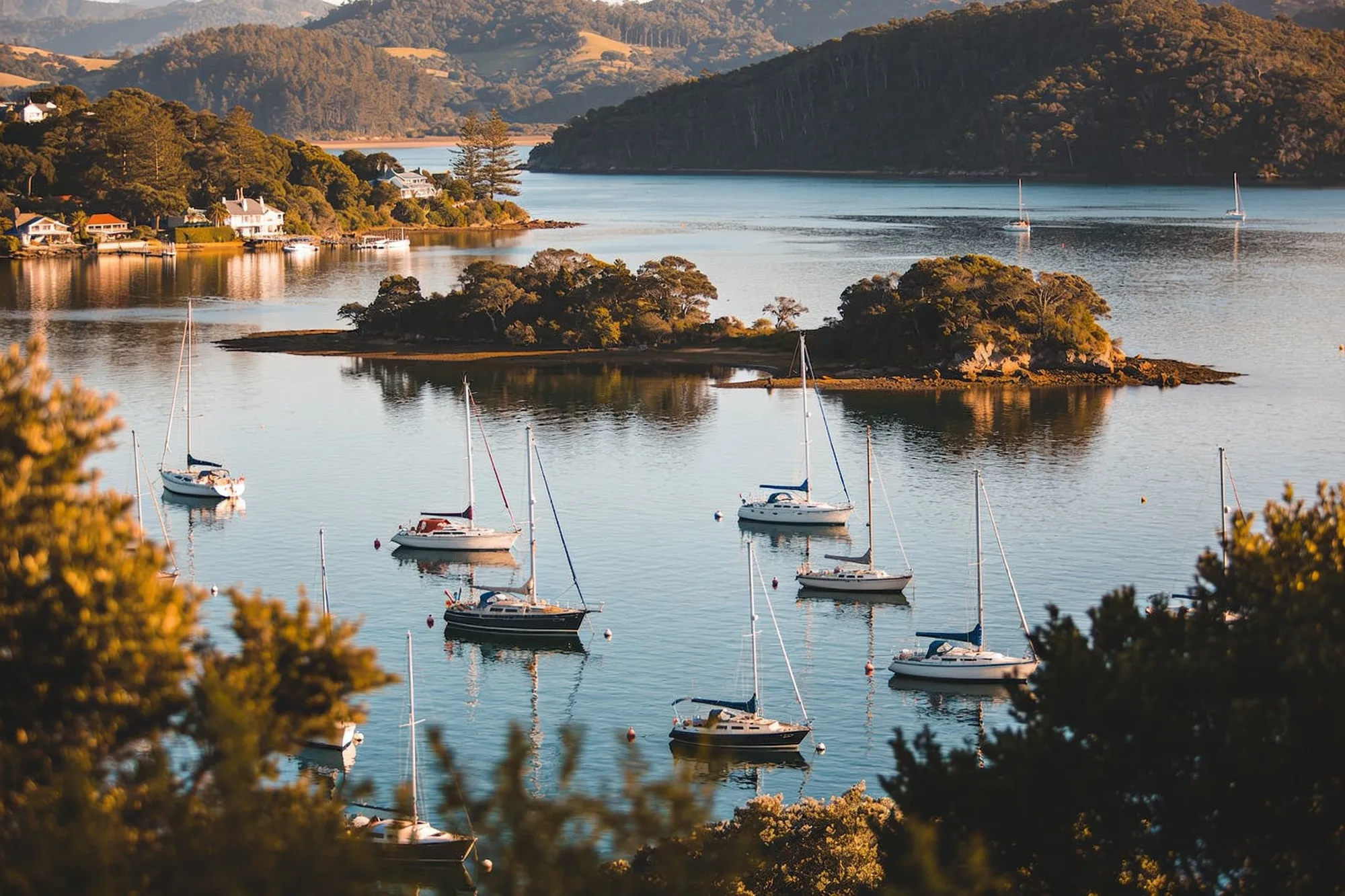 Photo — The lagoon and Thesen Islands